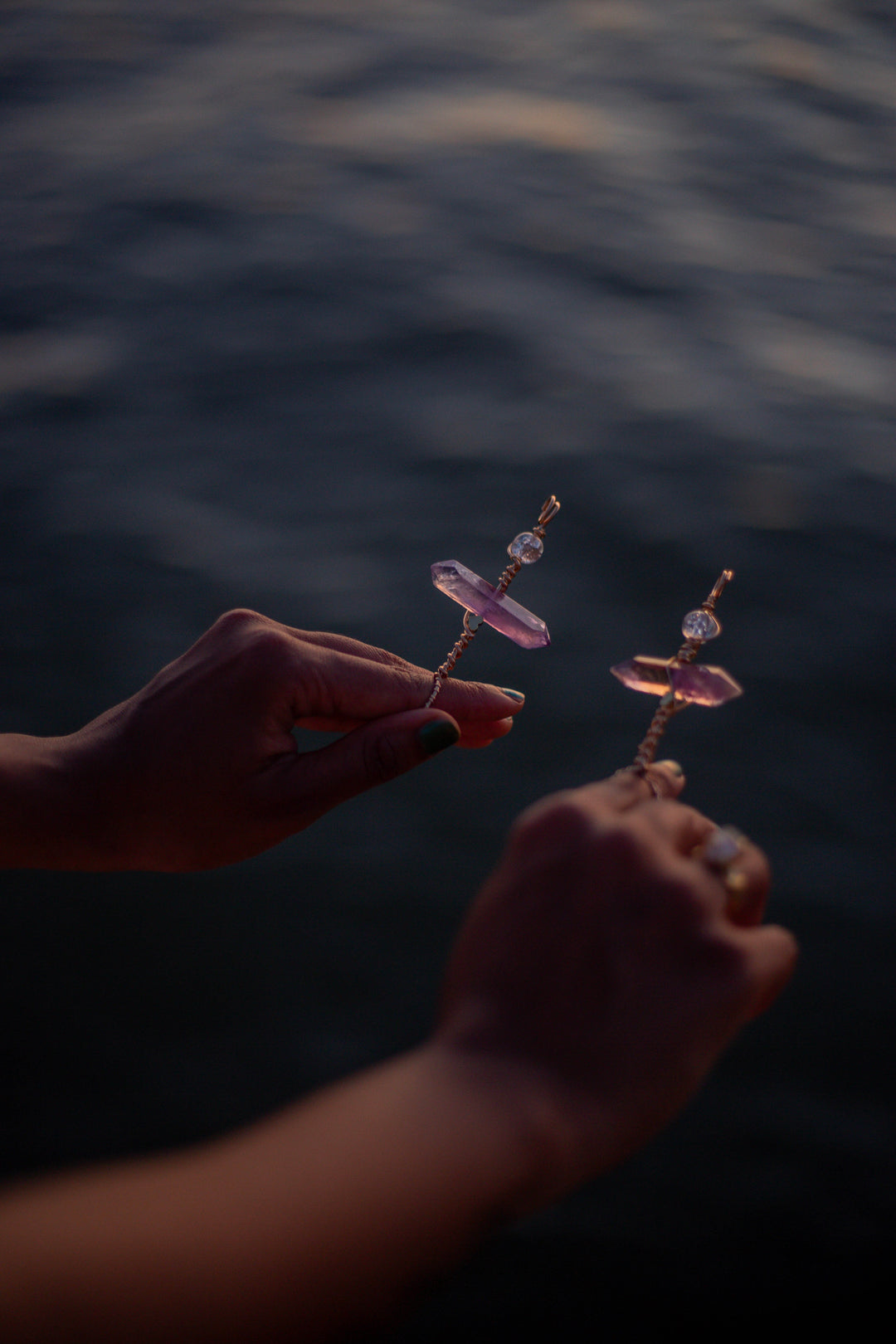 Crystal Joint Holders